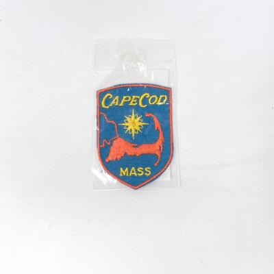 CAPE COD, MASSACHUSETTS SOUVENIR BADGE / PATCH