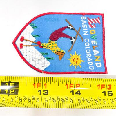 LOVELAND BASIN, COLORADO SKI SOUVENIR BADGE / PATCH