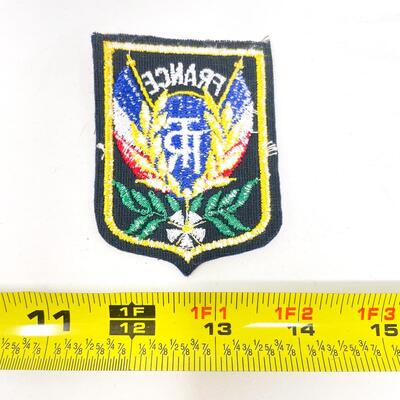 FRANCE SOUVENIR BADGE/PATCH #1