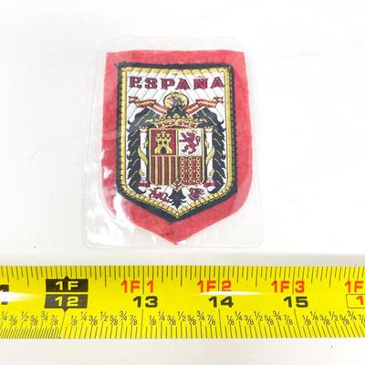 ESPAÃ‘A (SPAIN) COAT OF ARMS SOUVENIR BADGE/PATCH