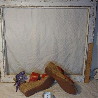 Brand new B. O. C. Women's size 10