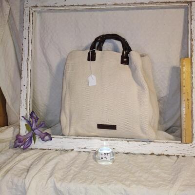 Desmoâ€™s Natural Colored Linen Bag braided leather handle