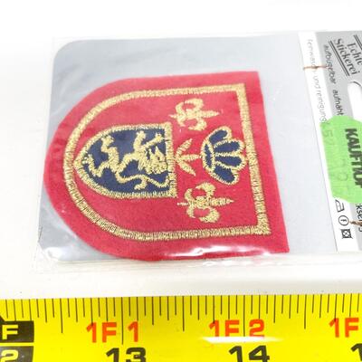 GERMAN UNKNOWN COAT OF ARMS SOUVENIR BADGE/PATCH