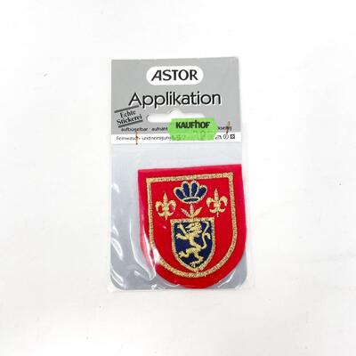 GERMAN UNKNOWN COAT OF ARMS SOUVENIR BADGE/PATCH
