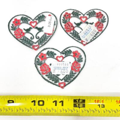 GERMAN EMBROIDERED HEART PATCHES W/ ROSES & BIRDS SET OF 3 #1