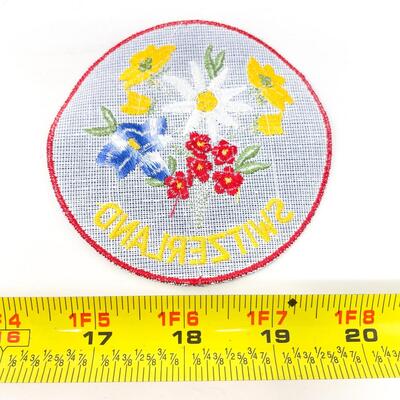 LARGE ROUND SWITZERLAND WILDFLOWER SOUVENIR BADGE/PATCH #3