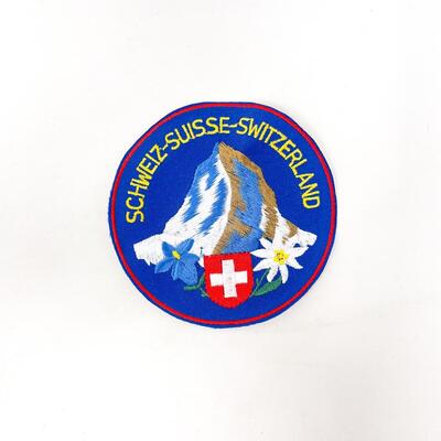 LARGE ROUND â€œSCHWEIZE-SUISSE-SWITZERLANDâ€ SOUVENIR BADGE/PATCH