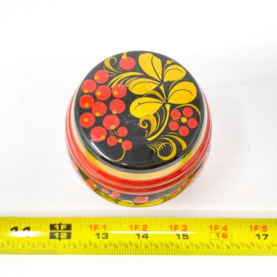VINTAGE 3.25â€ USSR RUSSIAN KHOKHLOMA LIDDED BARREL CONTAINER - WOODEN