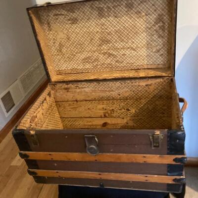 Antique Restored Steamer Trunk 28â€w x 16.5â€d x 19â€h