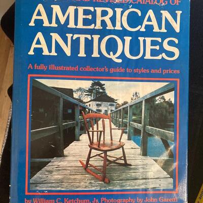 Pair of Vintage Antiques Auction and Price Guides