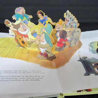 1993 Snow White Pop Up Book