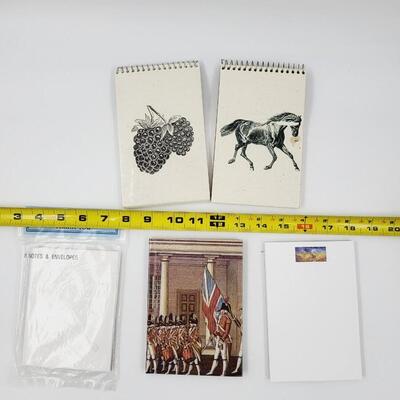 FUN NOTE PAD & ENVELOPE BUNDLE