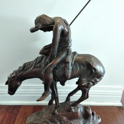 LOT 1 BRONZE STATUE "END OF THE TRAIL" SIGNED FRASER (W)
