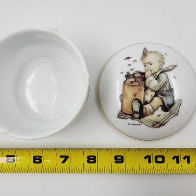 PORCELAIN HUMMEL COLLECTABLE BUNDLE