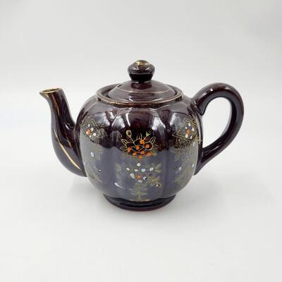 VINTAGE HAND PAINTED CERAMIC TEA KETTLE
