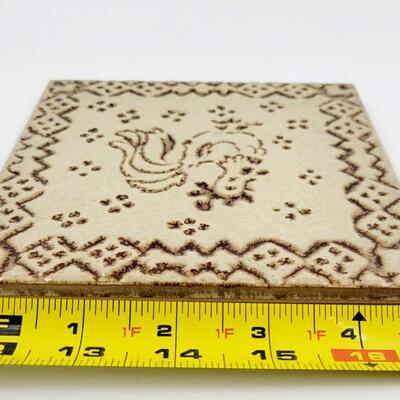 ANOTHER AMAZING ROOSTER TILE