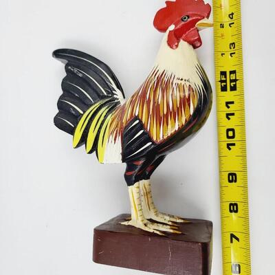 CUTE WOODEN ROOSTER DECOR
