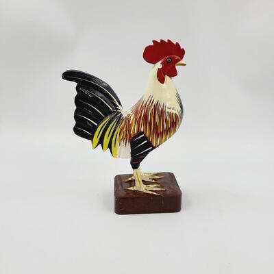 CUTE WOODEN ROOSTER DECOR