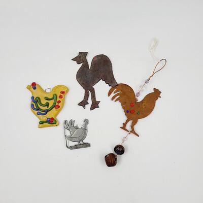 ROOSTER ORNAMENTS & WINDCHIME BUNDLR