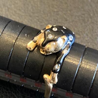 14k Gold Custom Cat Ring with Black Enamel and Diamonds Size 7