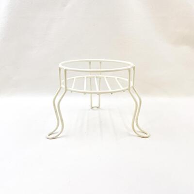 WHITE METAL PLANT STAND