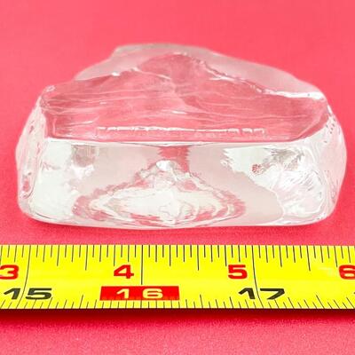 MATTERHORN SWITZERLAND CRYSTAL PAPERWEIGHT