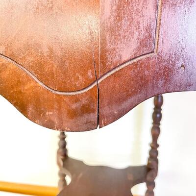 ANTIQUE SOLID WOOD SEWING BOX/SIDE TABLE W/ SPINDLE LEGS