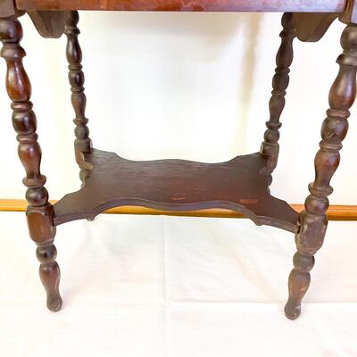 ANTIQUE SOLID WOOD SEWING BOX/SIDE TABLE W/ SPINDLE LEGS