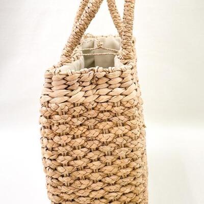 SMALL WOVEN JUTE HANDBAG