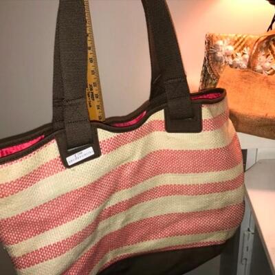 Purses / handbags: 2 purses;