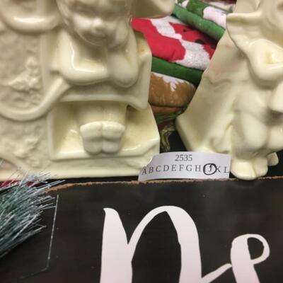 : Box Lot Christmas: P E A C E candle holders, wooden holiday sign, etc;