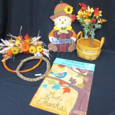 : Box Lot: Fall decor; thanksgiving;