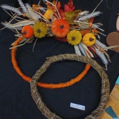 : Box Lot: Fall decor; thanksgiving;