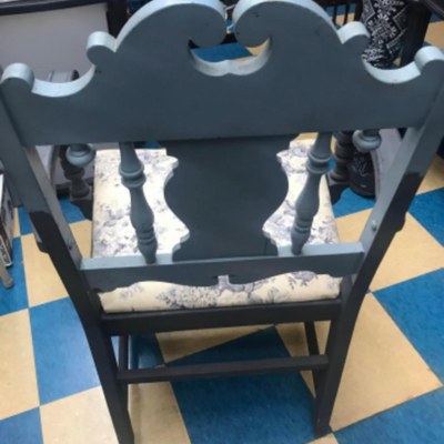 Furniture: Project wooden arm chair;