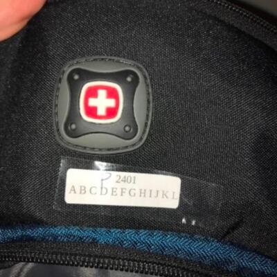 Purses / hangbags: Swissgear Bookbag;