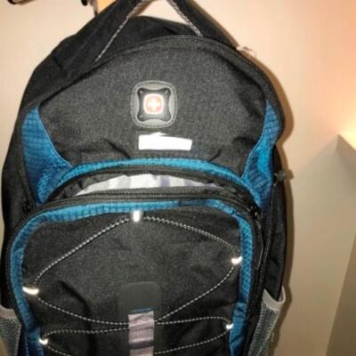 Purses / hangbags: Swissgear Bookbag;
