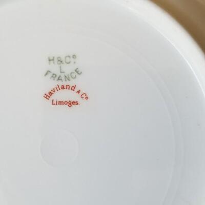 Lot #117   Large Havilland Limoges Antique China Dinner Service