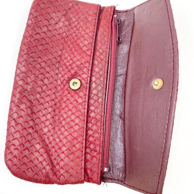 RED SNAKESKIN STYLE WALLET