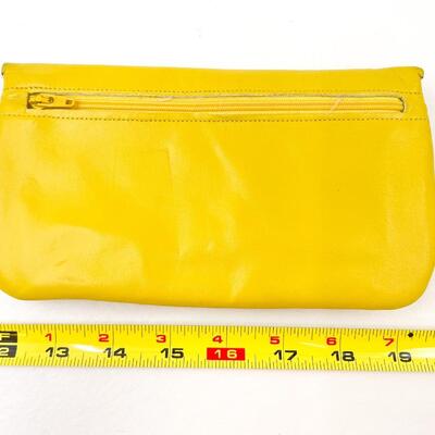 VINTAGE YELLOW ANNE KLEIN BY ST. THOMAS WALLET W/ MATCHING CHECKBOOK COVER