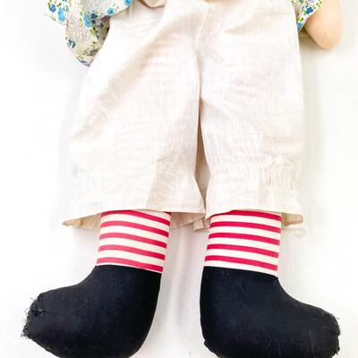 VINTAGE 30â€ HOMEMADE RAGGEDY ANN DOLL