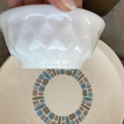 Vintage Kimberly milk glass bowl