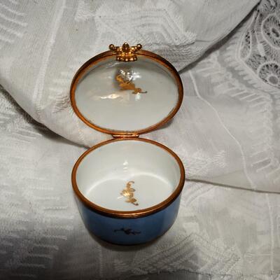 Vintage Jewelry Box