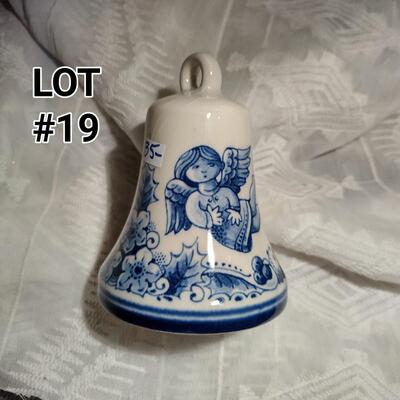 Vintage Collectors Blue & White Ceramic Bell