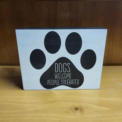 BEST DOG WALL HANGING