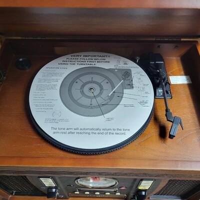 INNOVATIVE TECHNOLOGY 5 N 1 TABLE TOP STEREO SYSTEM - WORKS