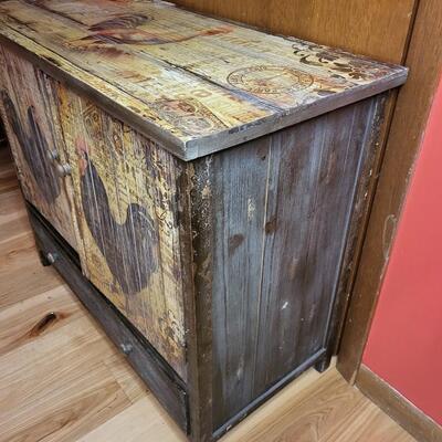AMAZING ROOSTER FLOOR CABINET