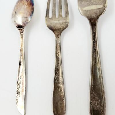VINTAGE SMALL SILVER PLATE SILVERWARE BUNDLE