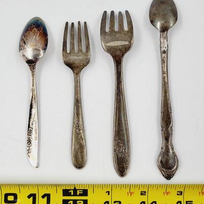 VINTAGE SMALL SILVER PLATE SILVERWARE BUNDLE