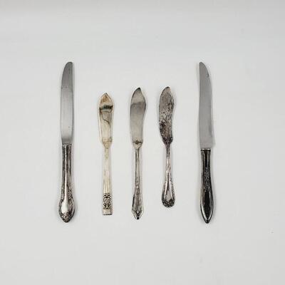 VINTAGE SILVERPLATE KNIFE BUNDLE