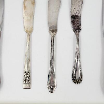 VINTAGE SILVERPLATE KNIFE BUNDLE